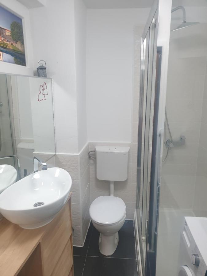 Mint 2 Apartment